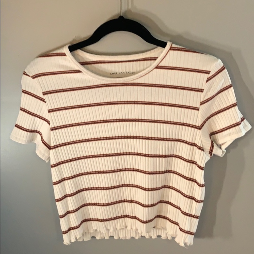 White and red striped lettuce edge top